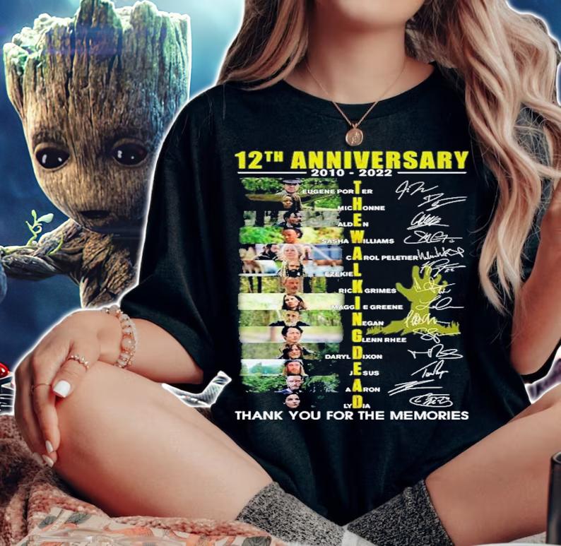 12 Anniversary 2010-2022 The Walking Dead Signatures Thank You For The Memories Shirt t-shirt woman shirt