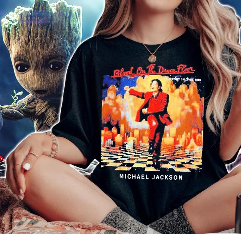 Michael Jackson Blood Shirt On The Dance Floor Boyfriend Fit Girls Shirt t-shirt