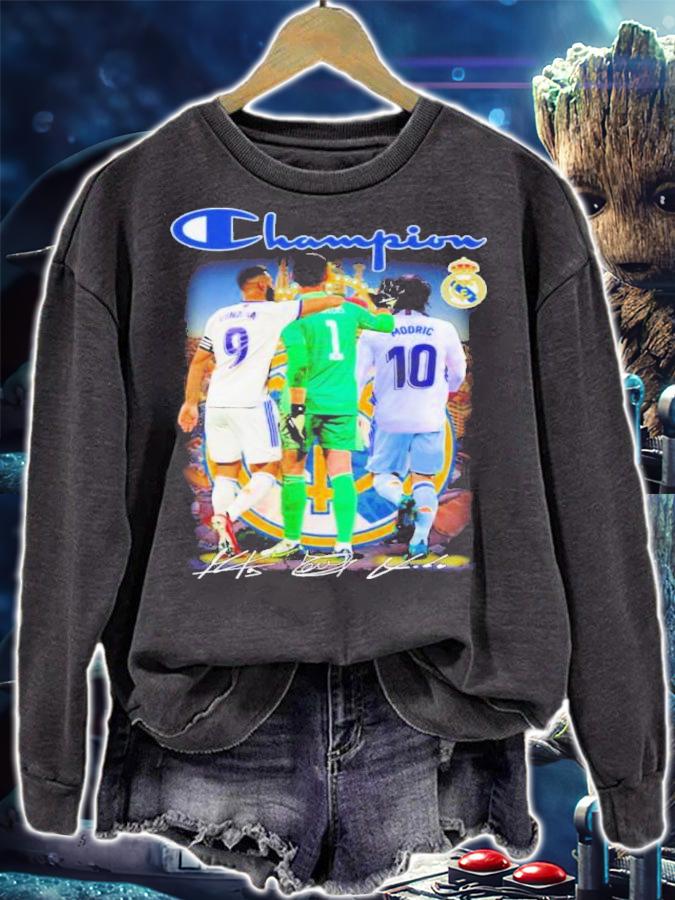 Real Madrid Champions Karim Mostafa Benzema Vs Thibaut Courtois And Luka Modri Signatures Shirt t-shirt sweatshirt