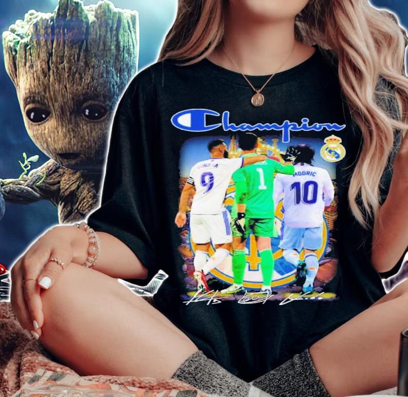 Real Madrid Champions Karim Mostafa Benzema Vs Thibaut Courtois And Luka Modri Signatures Shirt t-shirt woman shirt