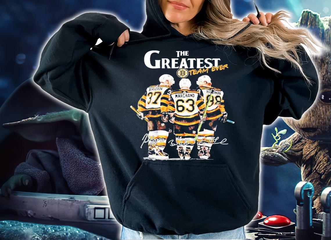 The greatest team ever Patrice Bergeron Brad Marchand David Pastrk signatures shirt t-shirt hoodie