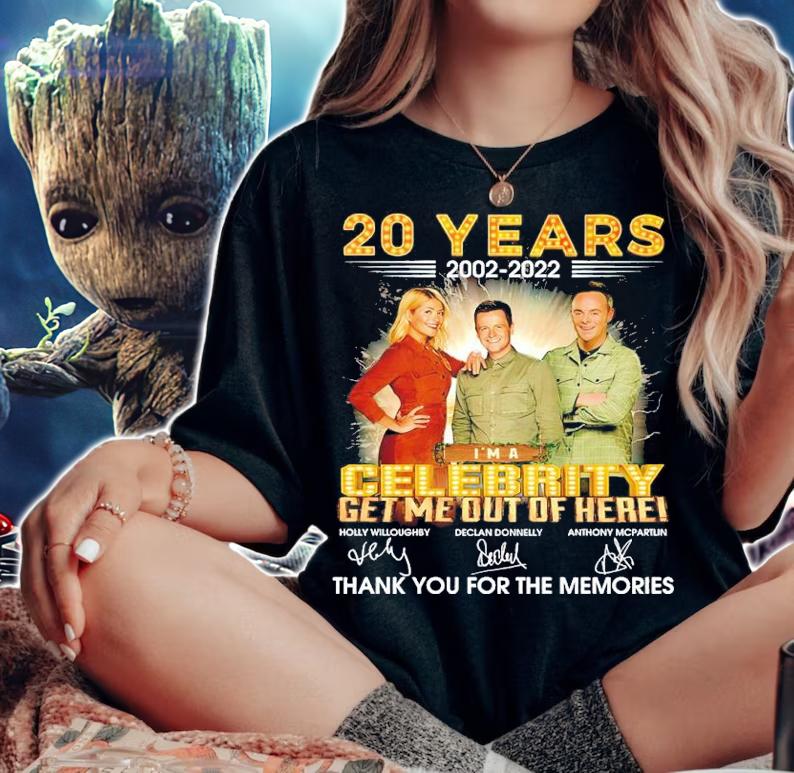 20 Years 2002-2022 Celebrity Get Me Out Of Here Signatures Thank You For The Memories Shirt t-shirt