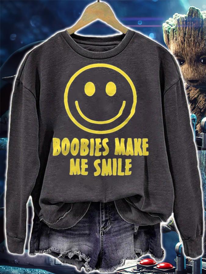 Boobies make me smile T-shirt t-shirt
