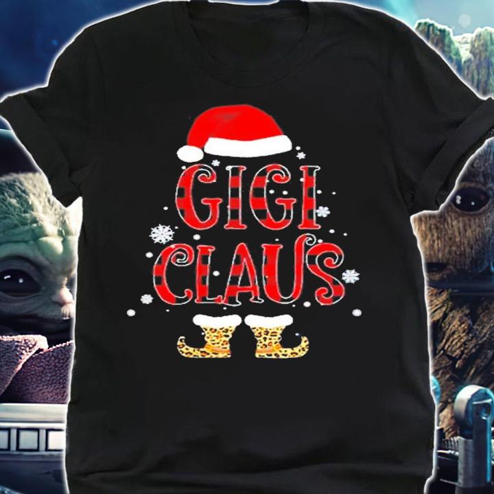 Gigi Claus Leopard Christmas Pajama Santa Gift For Mom T-Shirt shirt