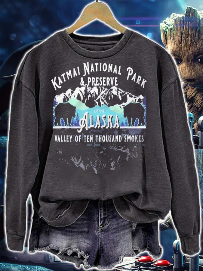 Katmai National Park & Preserve Alaska Bear Watching Salmon Shirt sweatshirt
