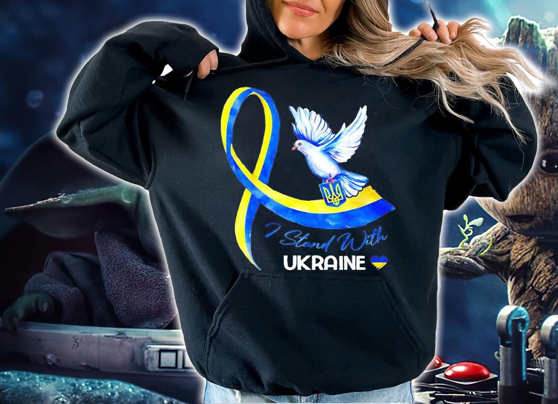 Volodymyr Zelenskyy I Need Ammunition Not A Ride Peace Ukraine Peace Ukraine T-Shirt