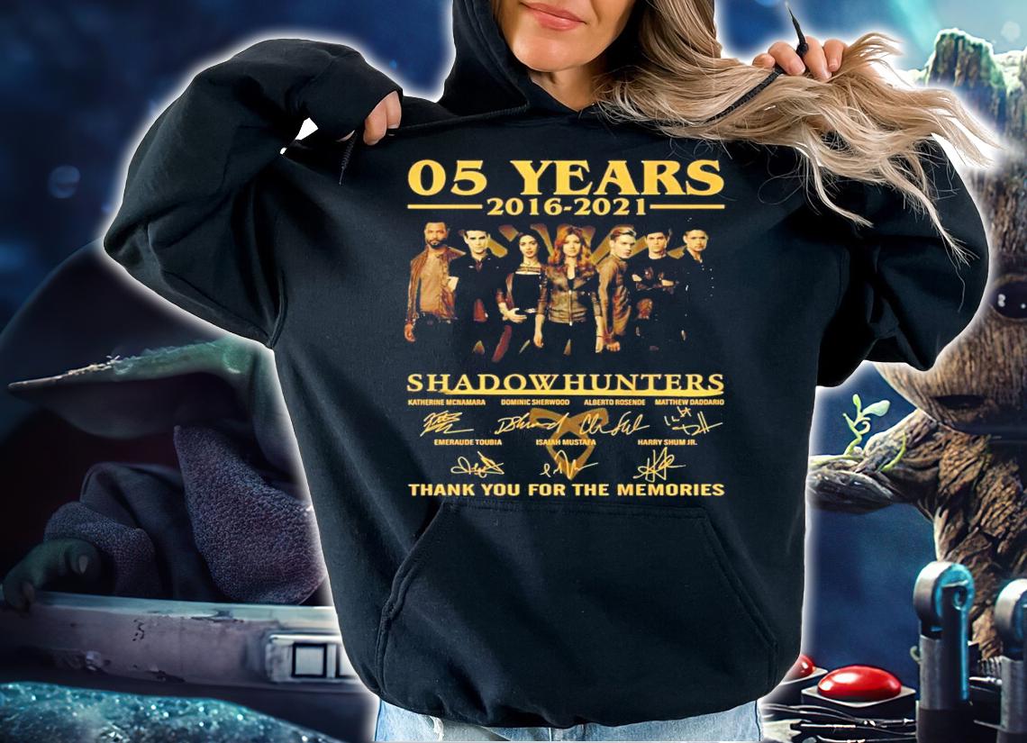 05 years 2016 2021 Shadowhunters signature t-shirt