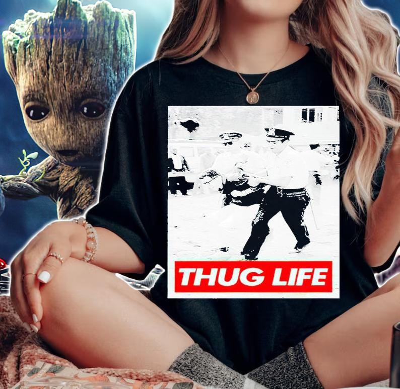 Bernie sanders protest arrest thug life T-shirt